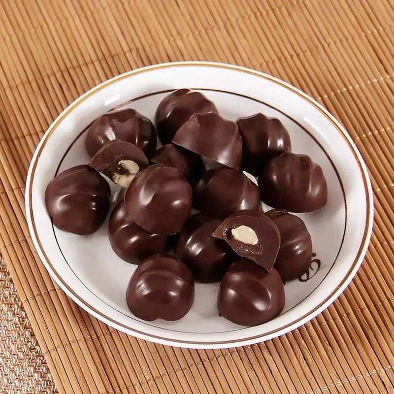 春节在家闷得慌？这12款零食好吃到飞起，超市就能买到