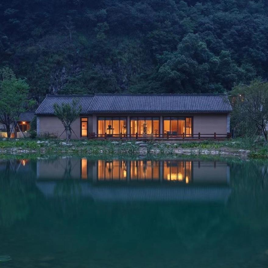 石台聚龙牯牛降酒店品牌定位,牯牛降聚龙大酒店野奢大床房