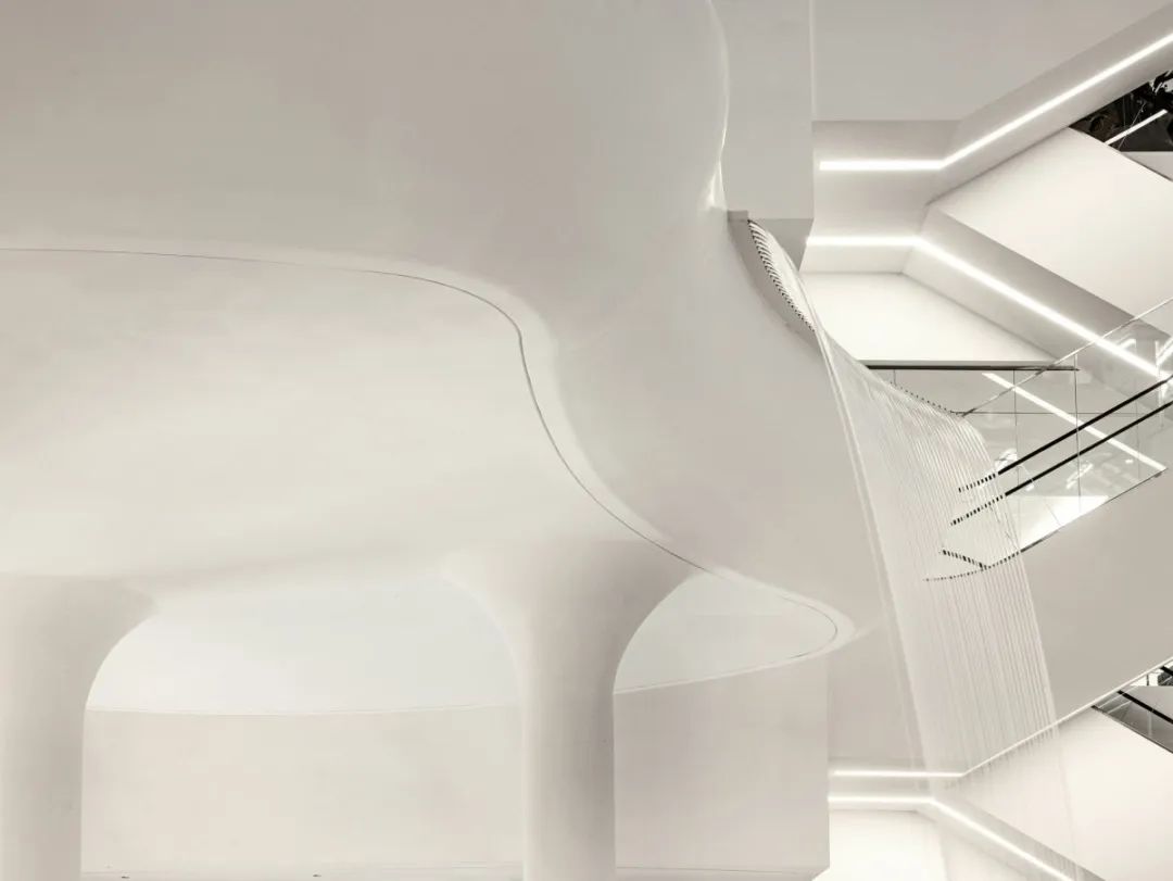 曾师出YABU，多伦多Burdifilek Studio独特设计理念！