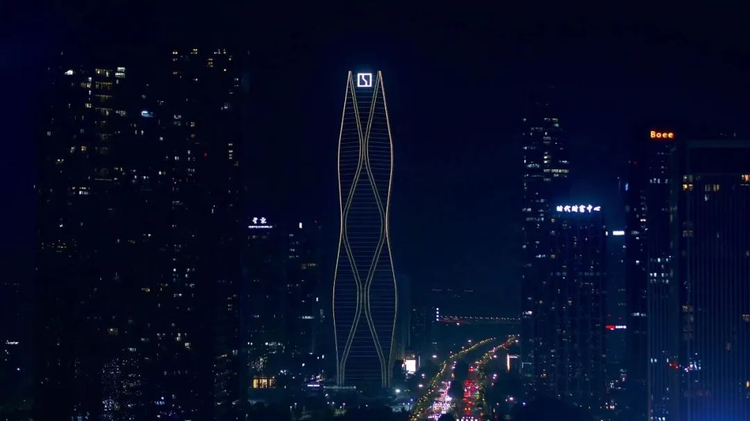 蝉联销冠，安聪慧吐露心声：极氪不快也不完美