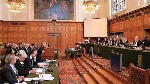 可乐公司广告：700万积分可兑换一架鹞式战机，某大学生真攒够了