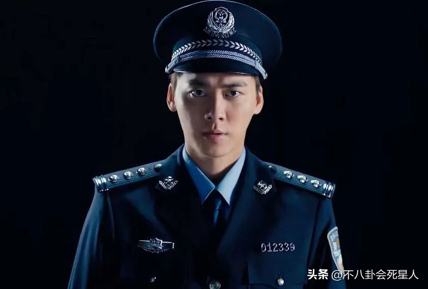 李易峰塌房，是偶然，也是必然