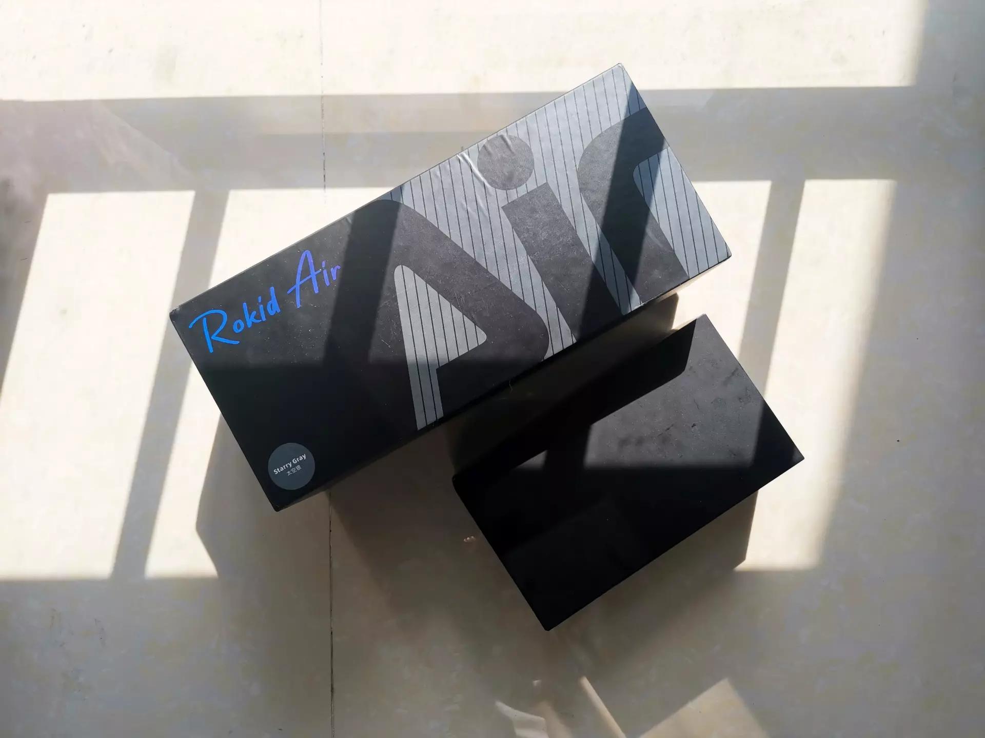 带工作站的AR眼镜，RokidAirAR眼镜带你领略120寸大屏视觉效果