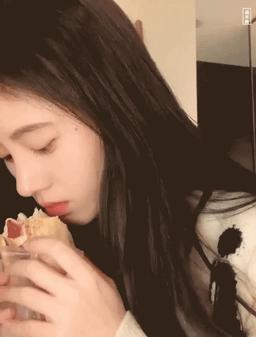 从“相貌平平”到千娇百媚，这7位女星的脸，前后差距让人破大防