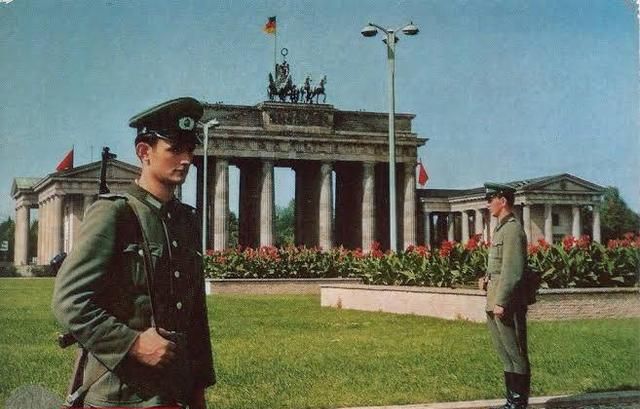 东德合并后的军队,东德的军队是怎么组成的