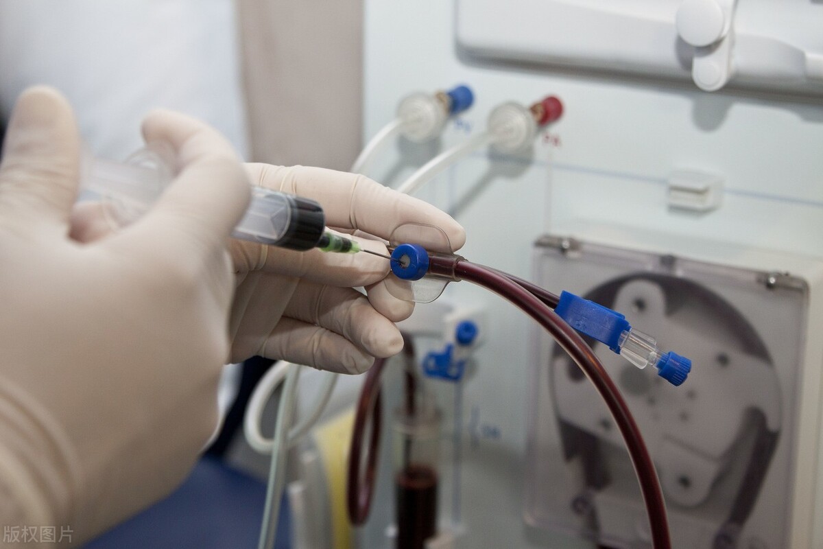 促排卵会不会引起小腹胀痛,促排卵期间小腹隐隐作痛