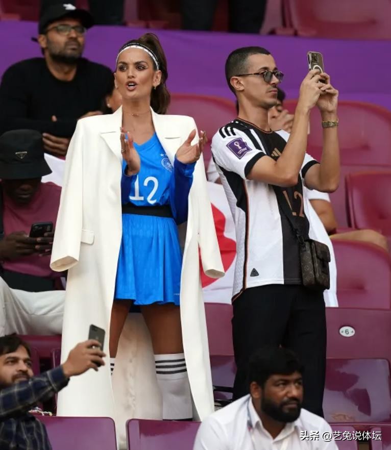 英格兰太太团卡塔尔,英格兰太太团包机前往卡塔尔