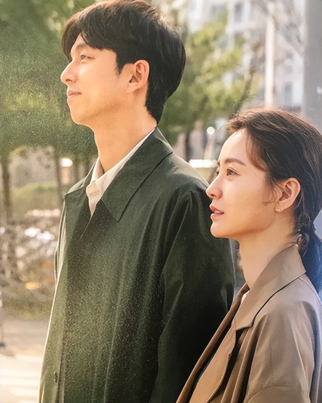 35岁二胎妈妈深夜哭了,35岁的二胎妈妈哭了