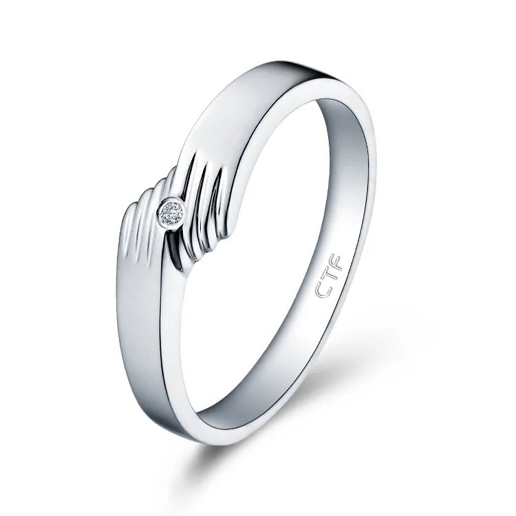 香港周大福一口价手镯,周大福完美婚嫁系列广告