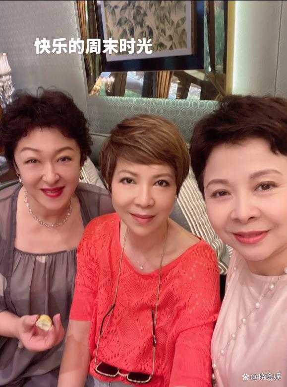 杭天琪跟董文华长得像吗,董文华杭天琪是亲姐妹吗