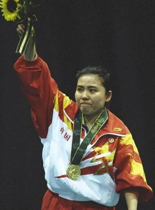 乒乓入奥24年,盘点国乒28位奥运冠军:马龙王曼昱都是唯一