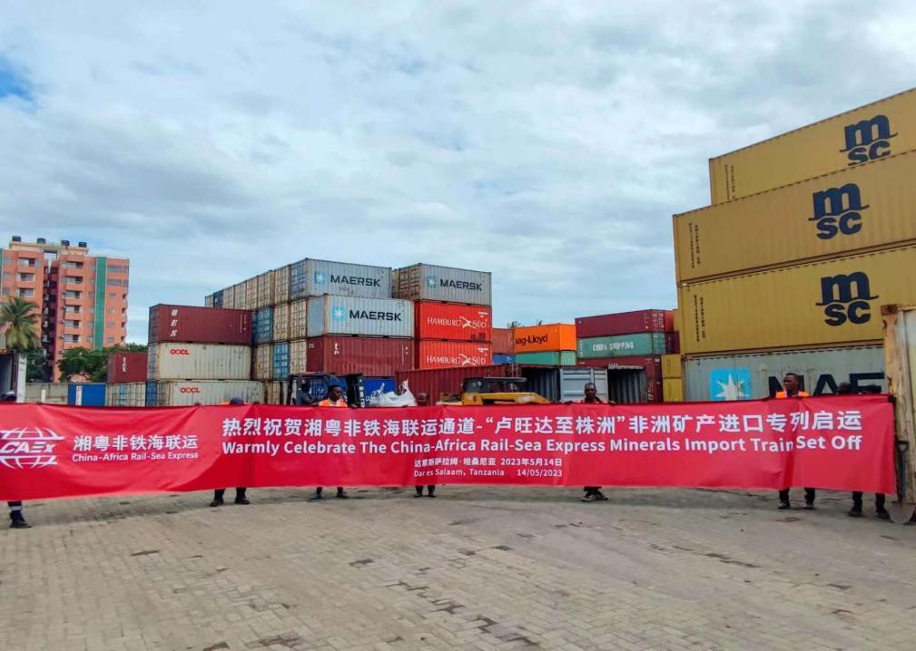 株企对非贸易观察:从个体掘金到组团出海