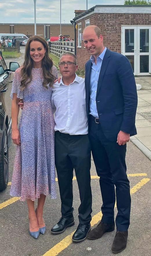 凯特王妃高贵典雅,凯特王妃就是好看走路气场十足