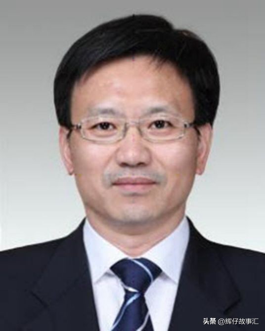 现任上海市市长和副书记,建国后历任上海市市长和市委书记