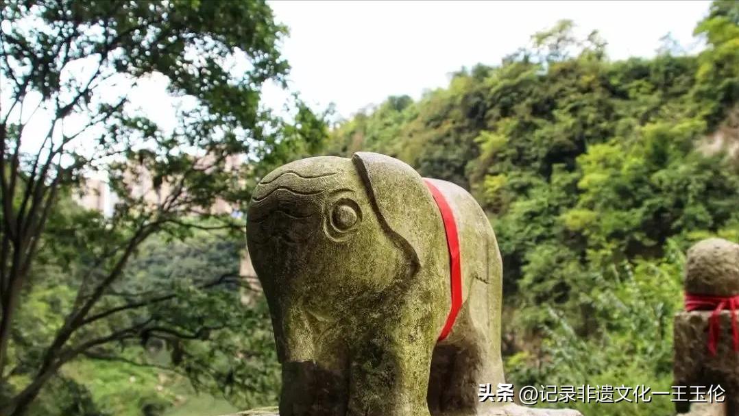 贵州唯一的一座千年古城，曾是古且兰国故地，被列为全国重点*物文**