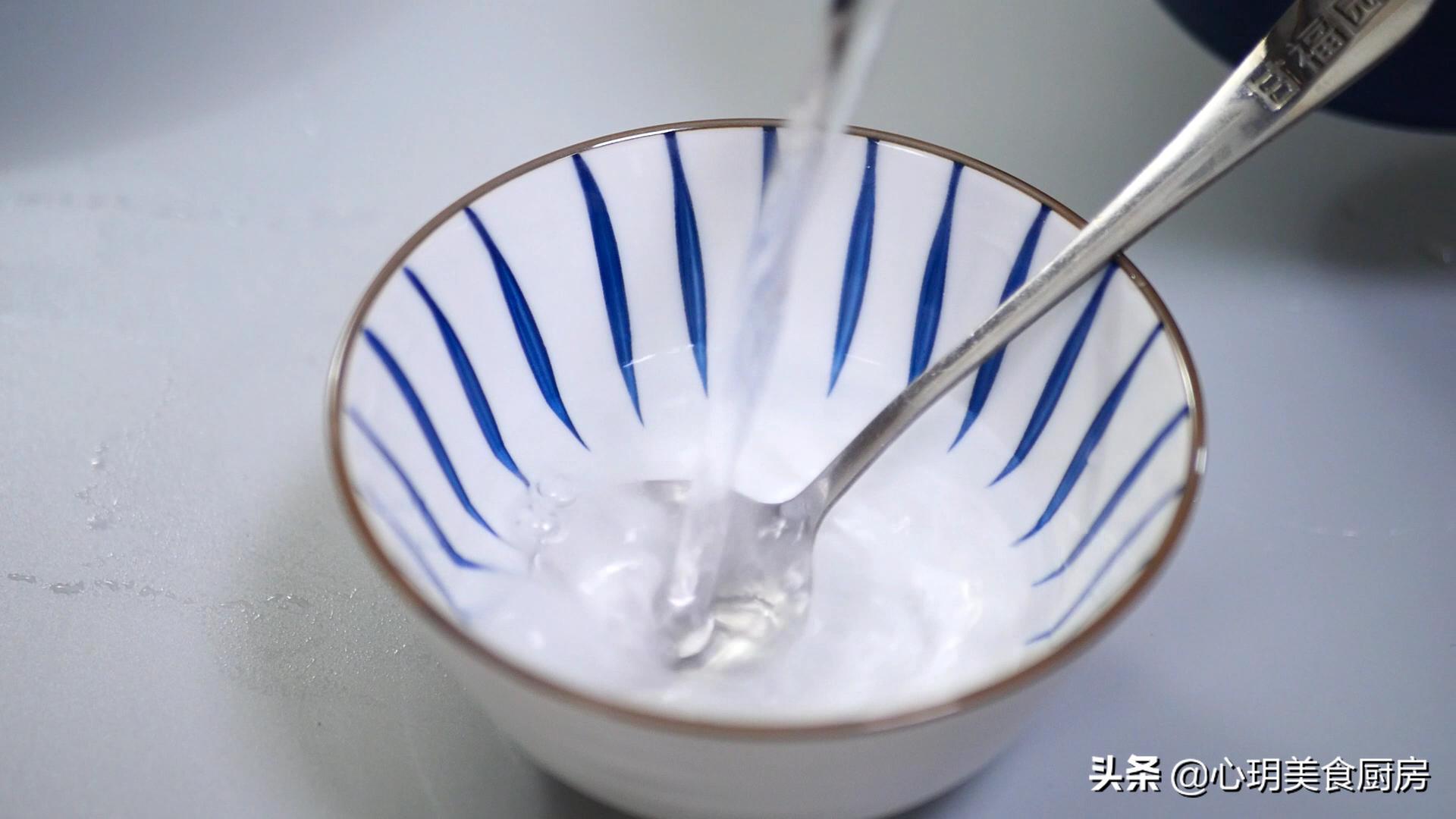 泡发的干墨鱼怎么做好吃,泡发墨鱼家常做法