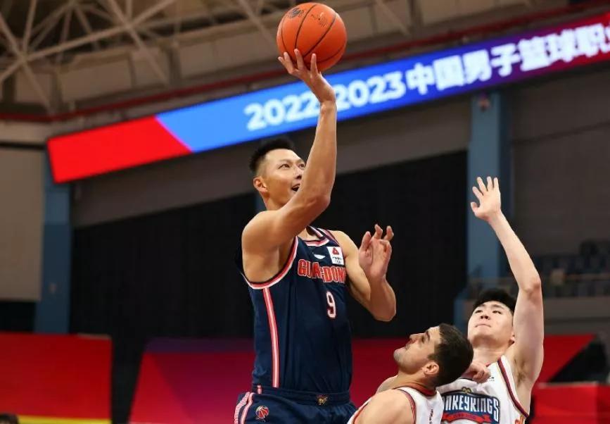 cba焦点战广东vs新疆,cba赛程北控与深圳比赛结果