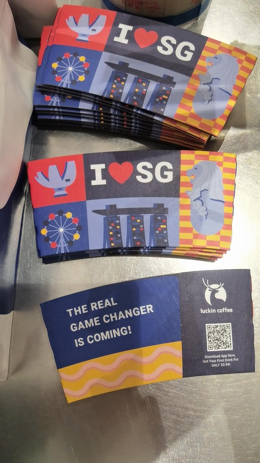 瑞幸咖啡在新加坡开店比星巴克贵,瑞幸出海卖高价的策略