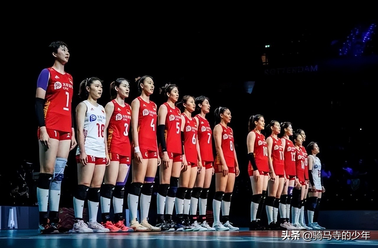 女排12人名单最新巴黎奥运会,女排朱婷入围名单