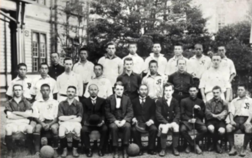 从落后到第一名的逆袭,日本足球的进步中国足球何去何从