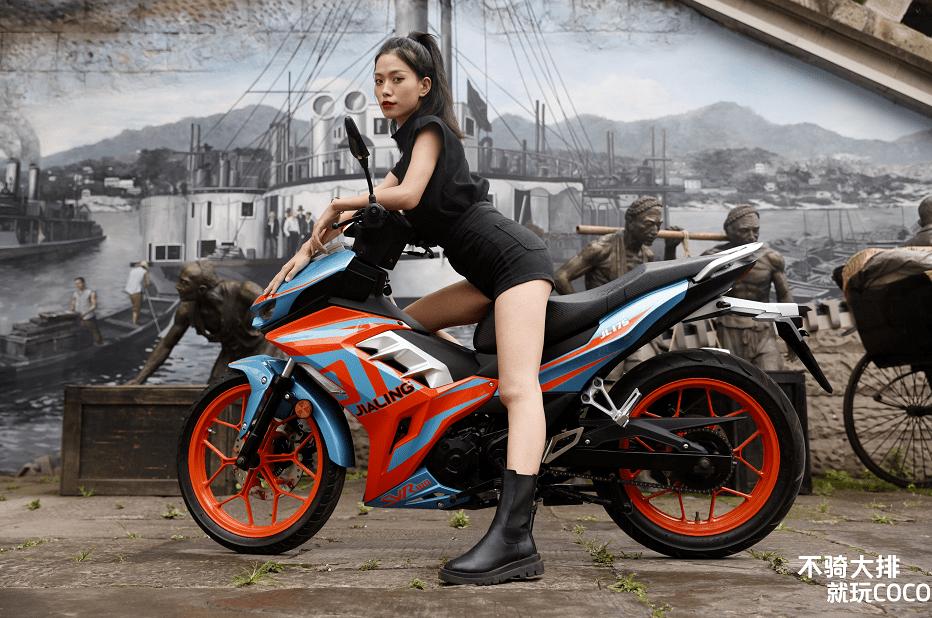 嘉陵svt180赛道版,嘉陵新款弯梁125