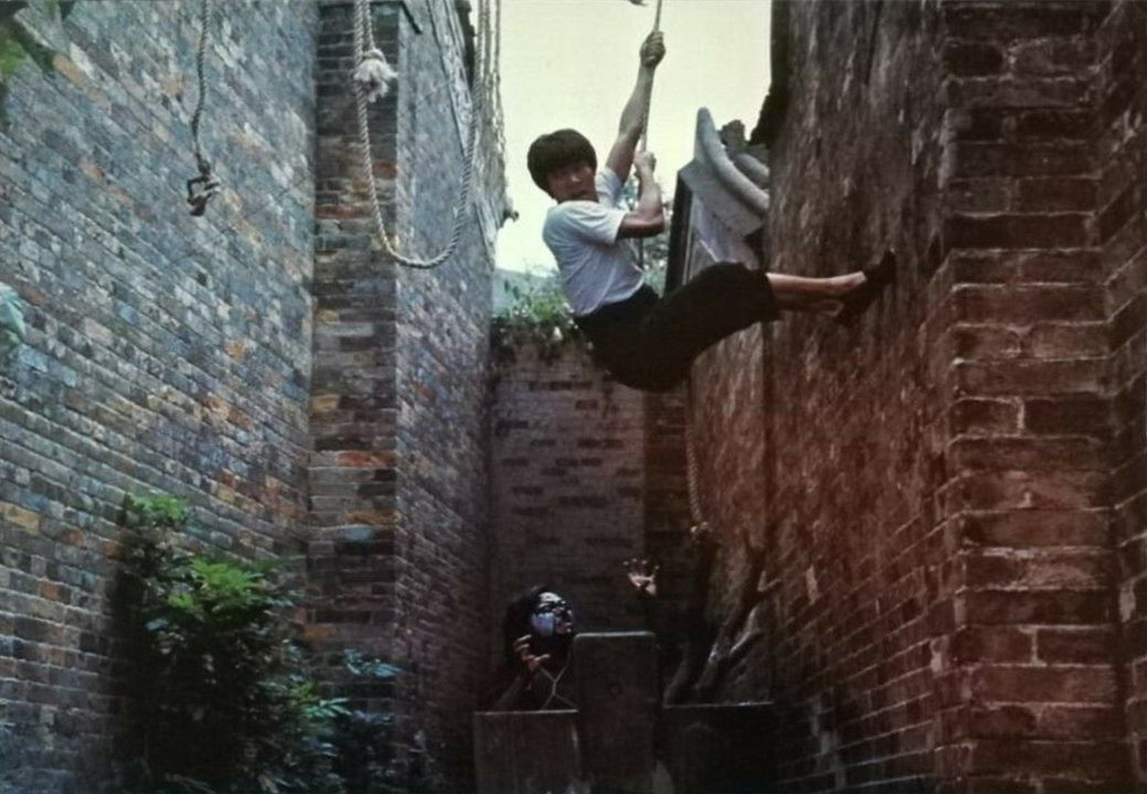 1981年香港电影：鬼魅亦难千般蛊，保镖无惧千王影