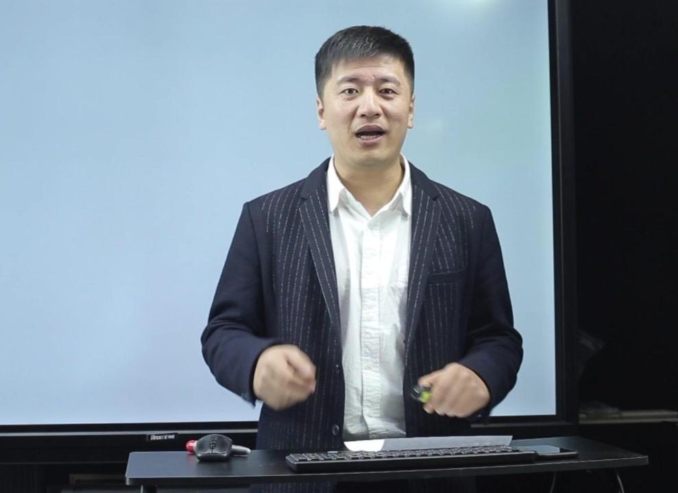 张雪峰讲考研到底是什么,张雪峰老师说为什么坚持考研