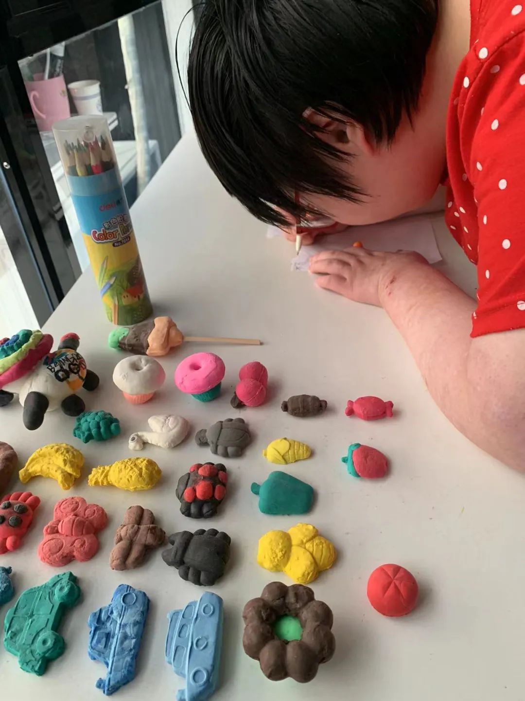 被食欲诅咒的孩子们：永远吃不饱，一直到死