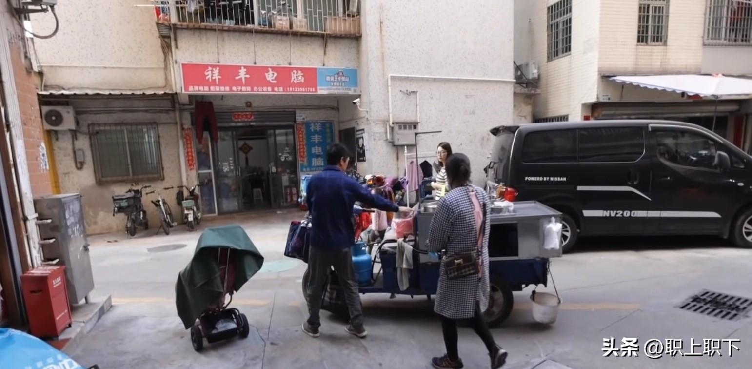 农村小伙做这个副业赚了3万块钱,农村小伙日赚千元的生意经历