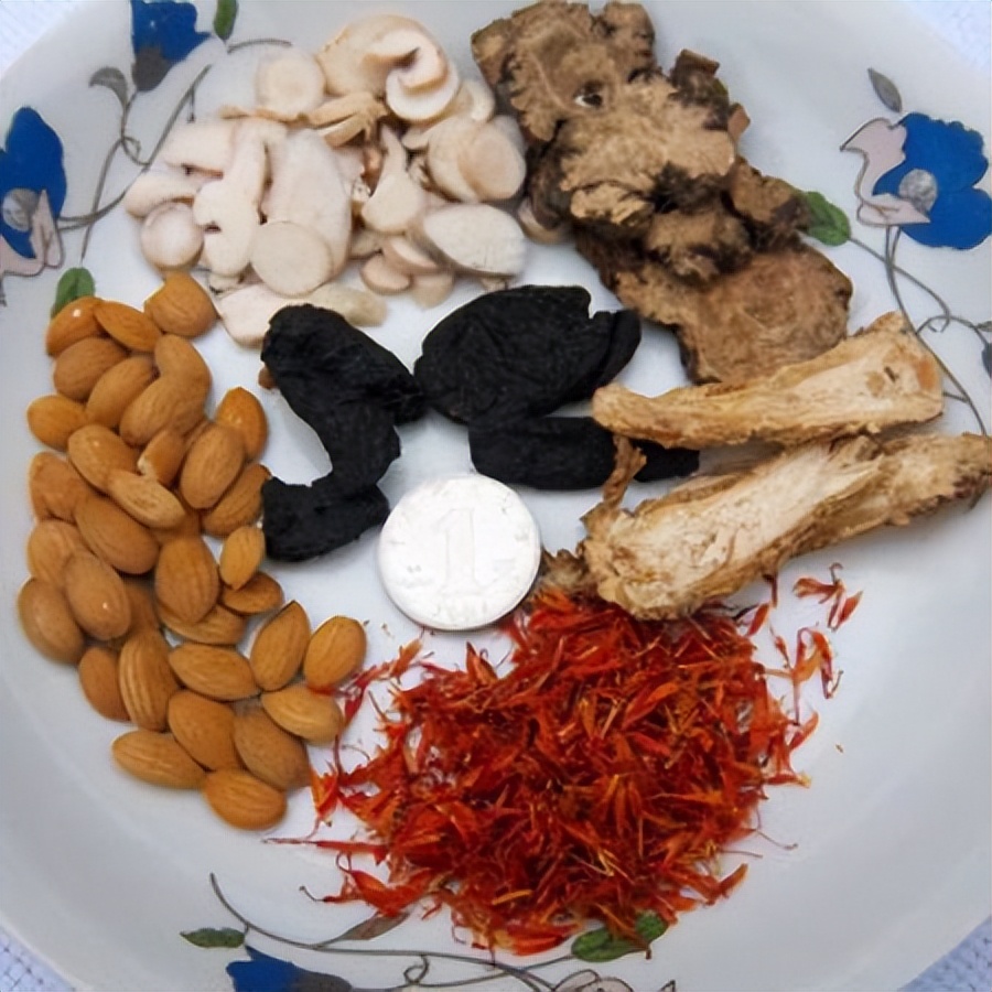 褐青色斑中医怎么治疗,中药调理能淡黄褐斑吗