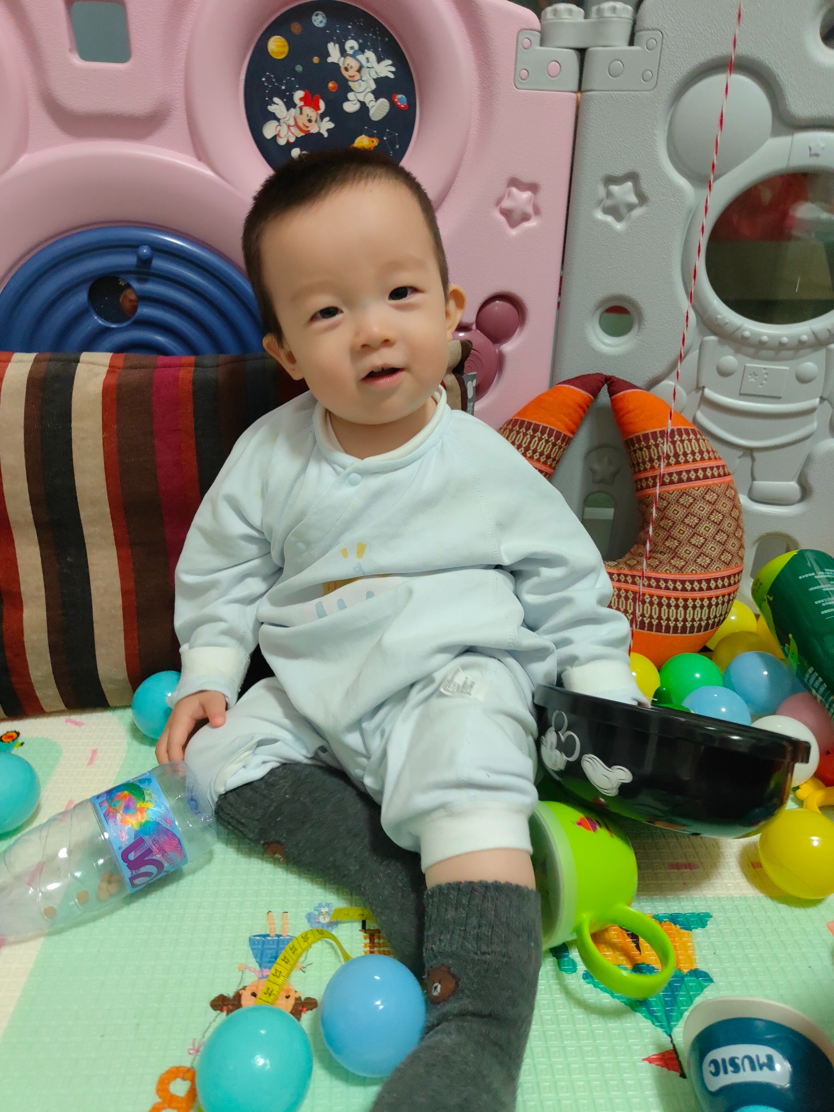 小孩一直高烧39到40度不退怎么办,10月龄宝宝持续高烧39到40度