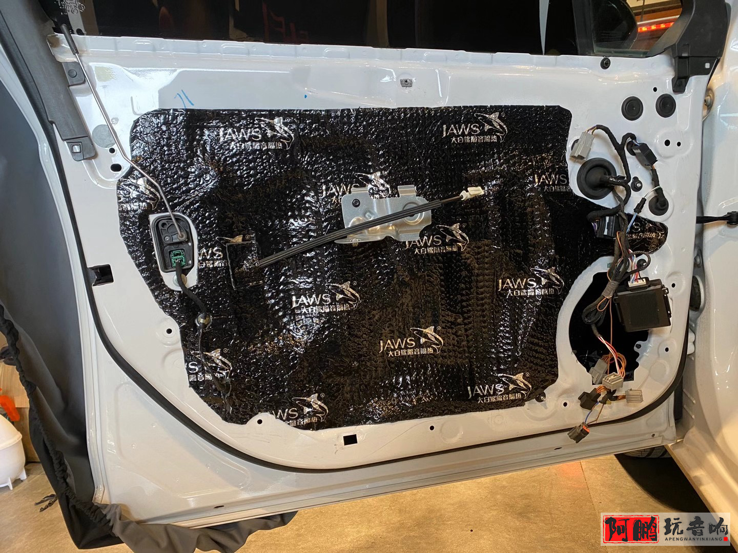 别克威朗pro音响调节最佳效果,汽车音响改装五菱缤果