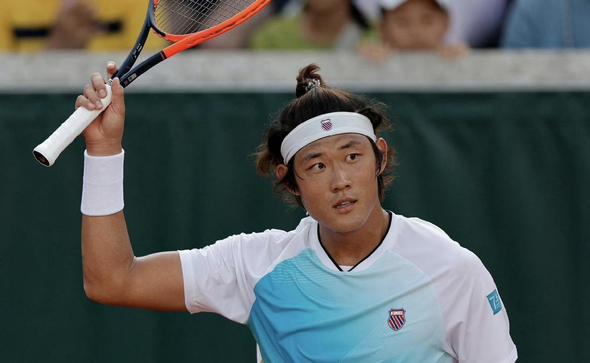 林丹5岁练球,40岁林丹依然少年感满满