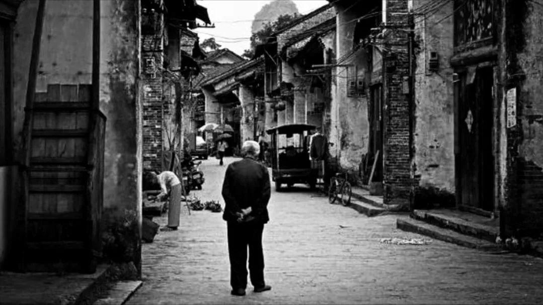 罗军长之死（纪实小小说）