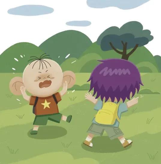 小孩掏耳朵要注意什么事情,宝宝耳朵进水后总是用手掏耳朵