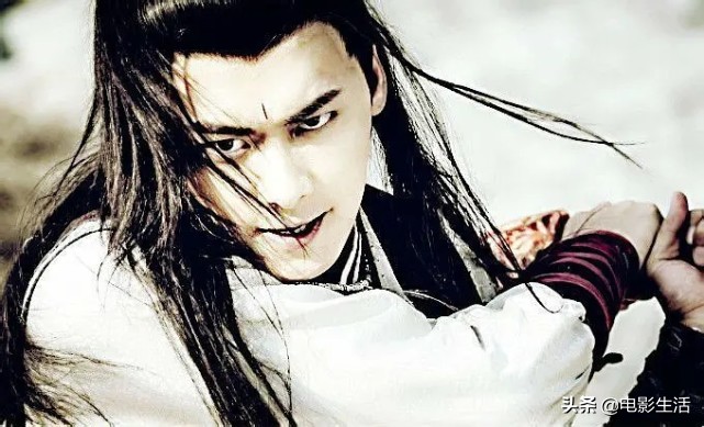 镜双城官宣如何评价李易峰的演技,镜双城李易峰陈钰琪免费完整观看