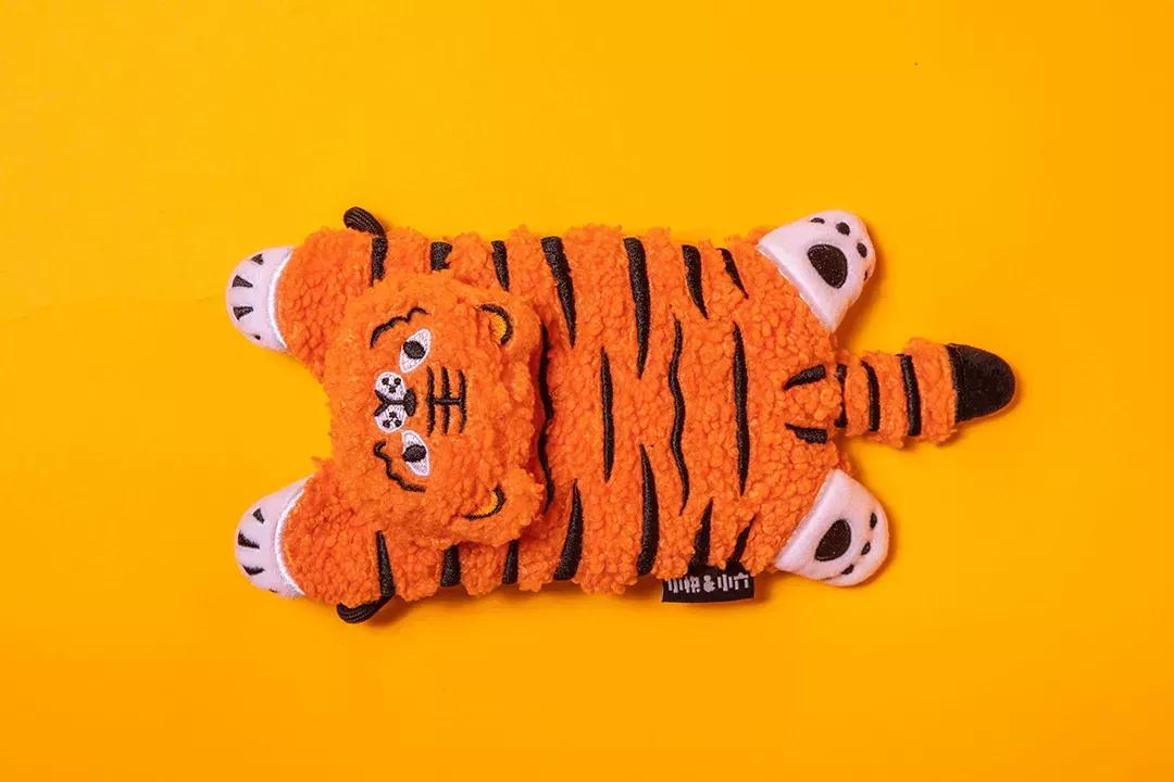 大牌虎年套装礼盒 (经典的虎年礼盒)