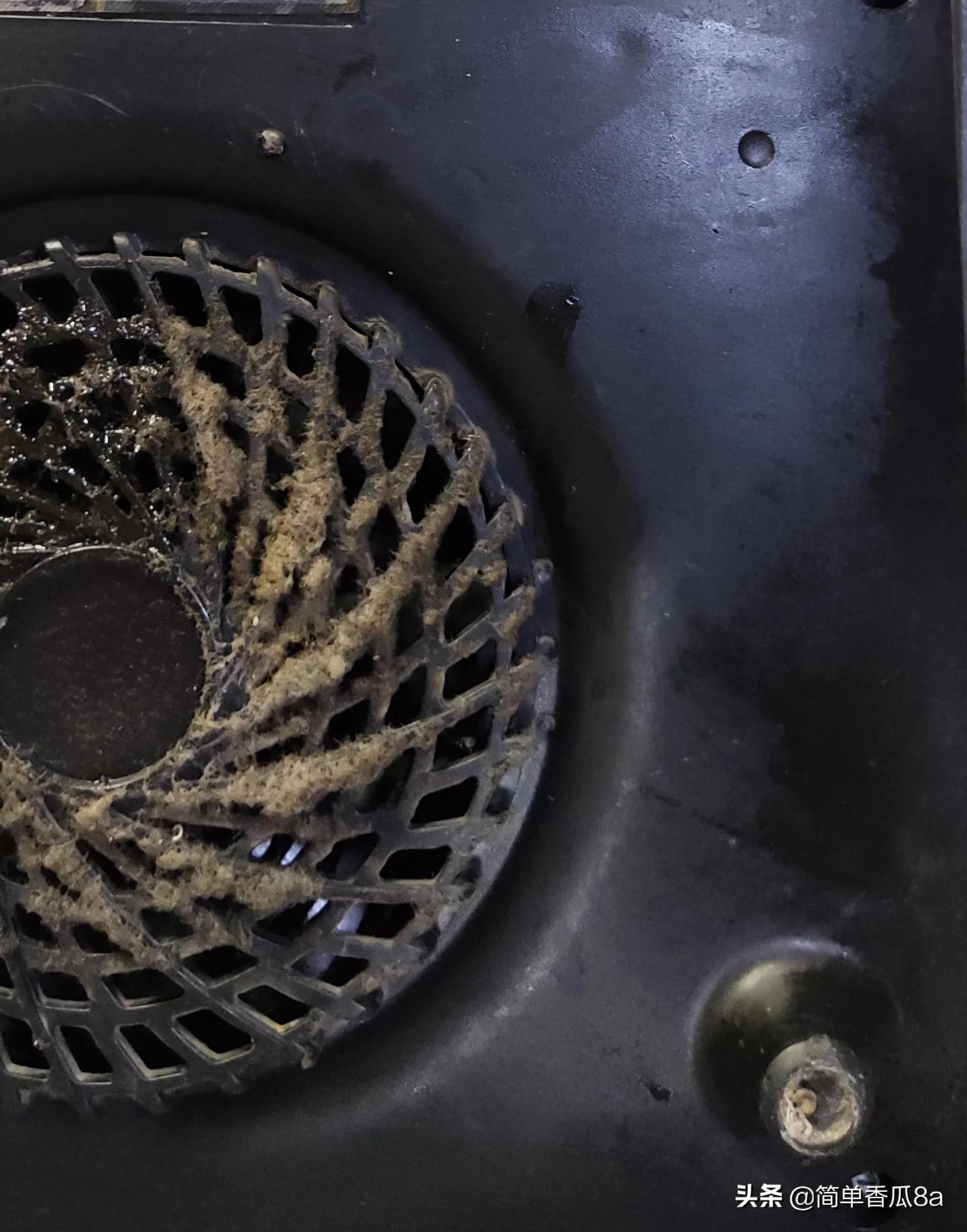 电磁炉自动跳停显示e4是怎么回事,凹面电磁炉老是跳停是什么原因