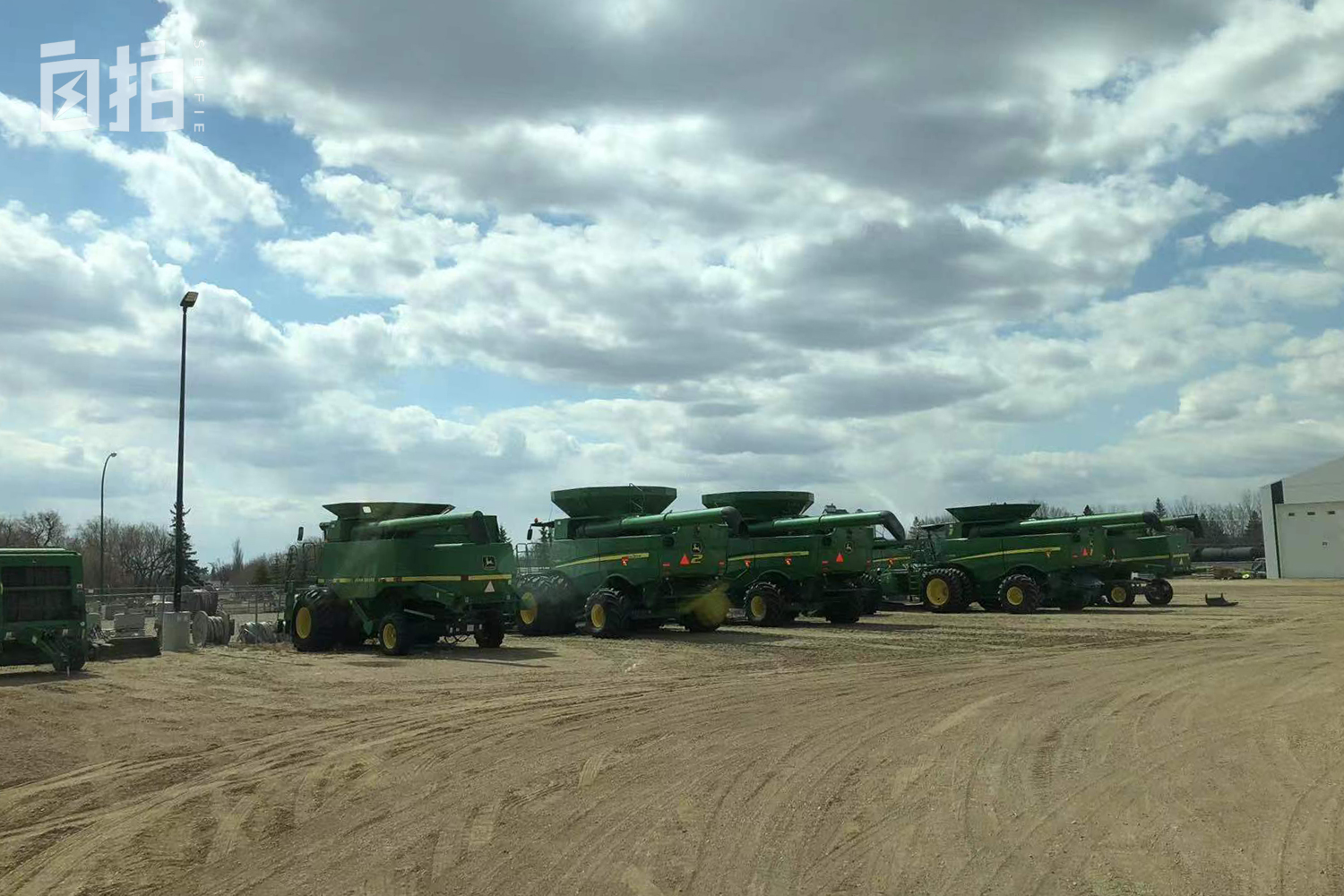 我,高考英语30分,靠杀猪带全家定居国外,转行开卡车,年薪百万