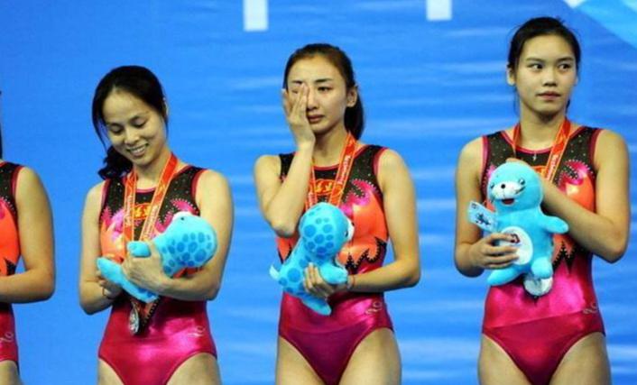 女运动员失误后痛哭,女运动员让人心疼的瞬间