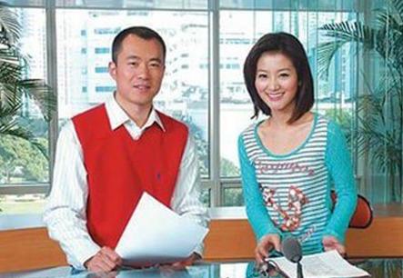 央视新闻主播邱启明现状,邱启明坐牢原因