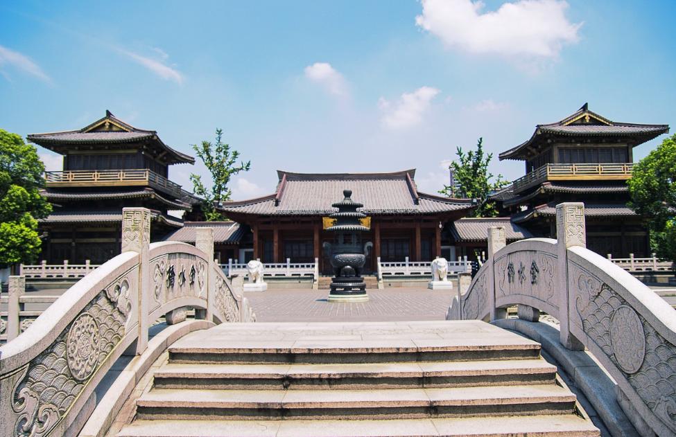 8座著名古寺，8首著名古诗，哪座古寺对应的古诗最有诗情画意？