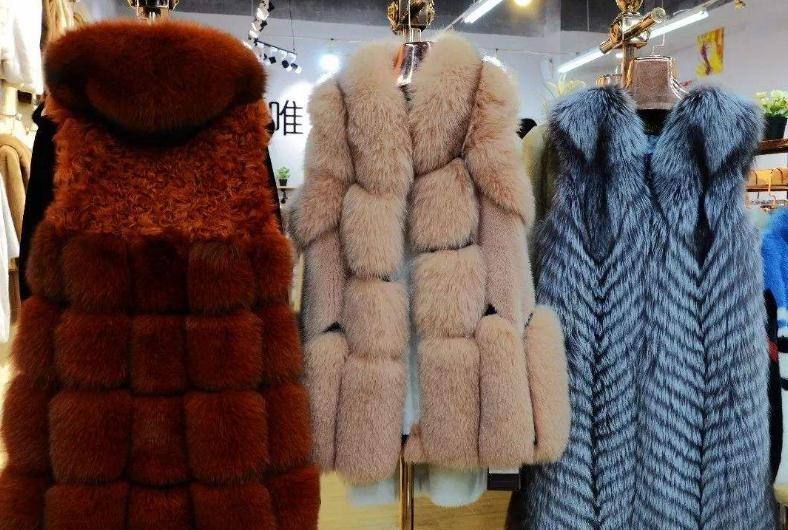 为何穿裘皮的越来越少,为啥穿貂皮的越来越少了