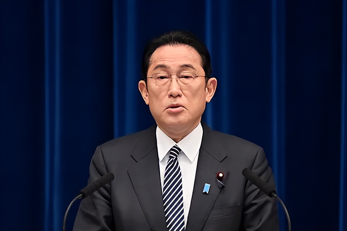 韩美不顾警告举行演习,240架军机升空,朝鲜发射10多枚导弹警告