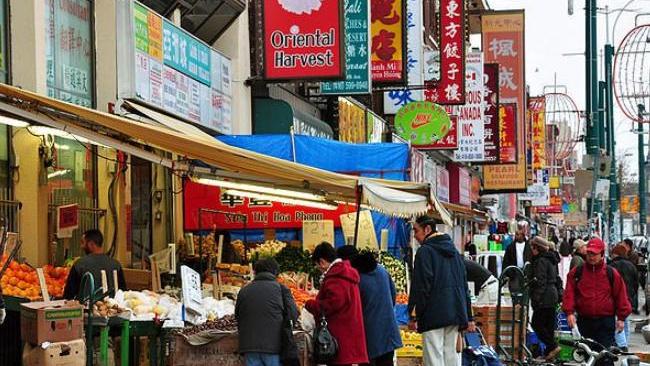 韩国人大量定居中国的真实原因,韩国每年有多少人移居到中国