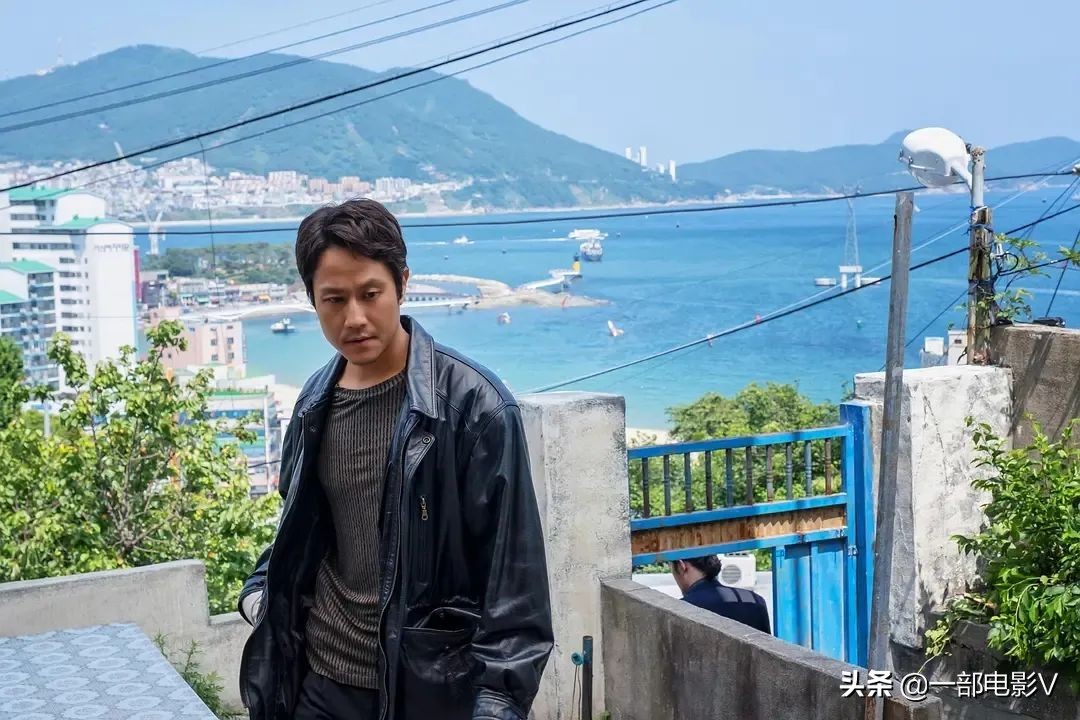 最新韩国黑帮电影生猛劲爆,看得过瘾的韩国黑帮片