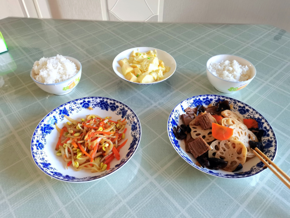 晚餐食物推荐营养健康指南,晚餐这样吃不仅健康还不怕胖