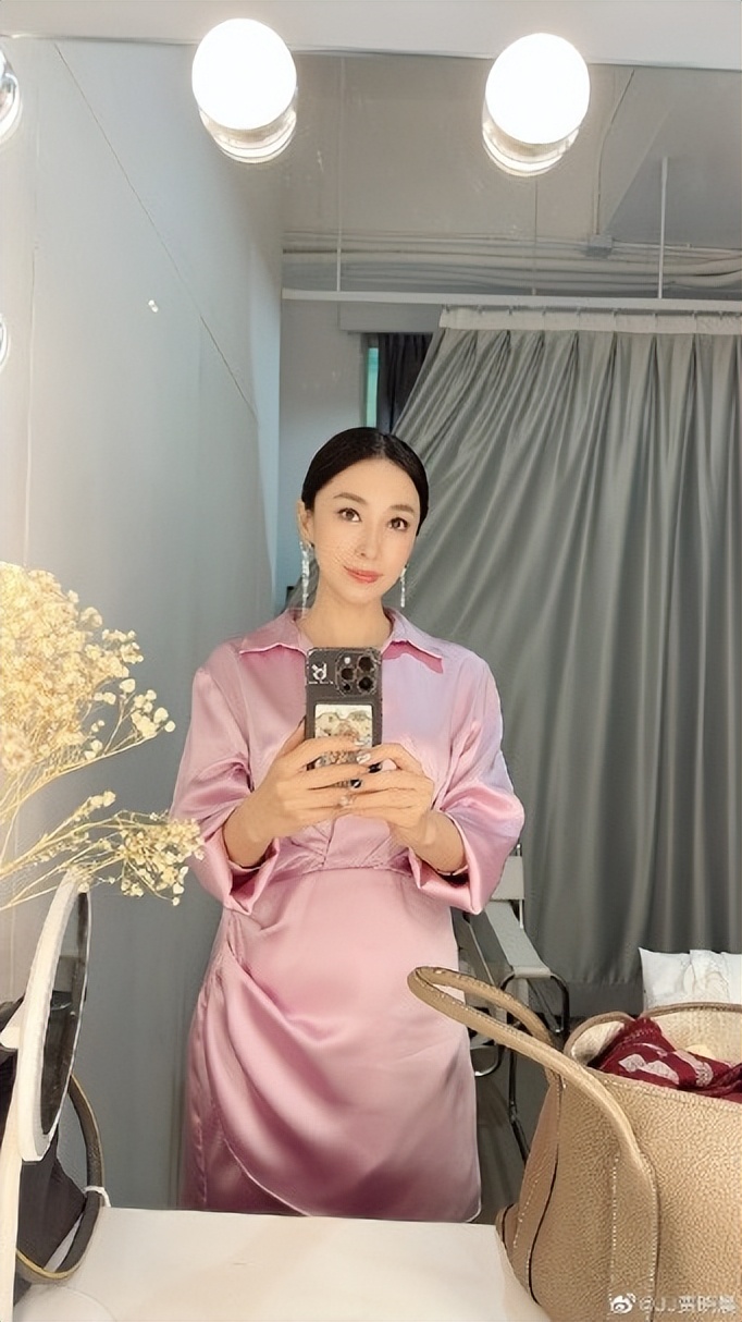 樊少皇贾晓晨发声,贾晓晨吐槽樊少皇