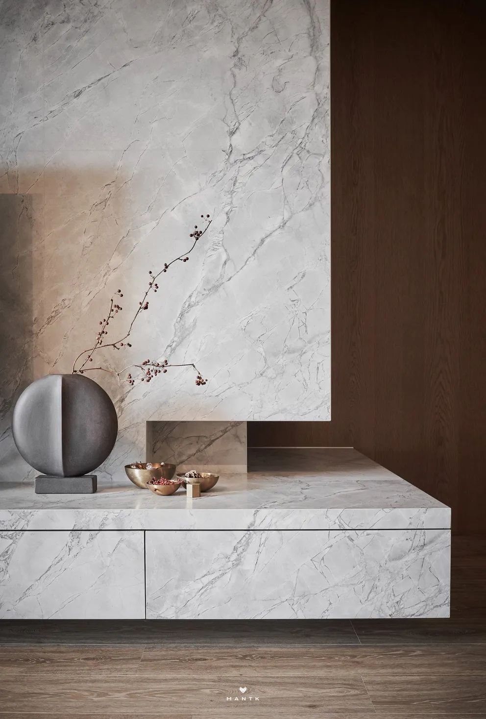 将自然质地捎进屋内，6口之家的理想共居