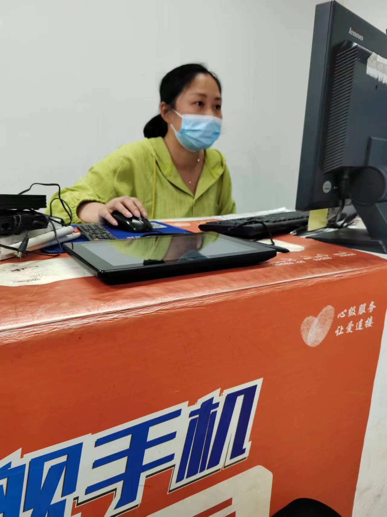 中国移动重庆万盛营业厅取消宽带、机顶盒业务一个月了还办不完？